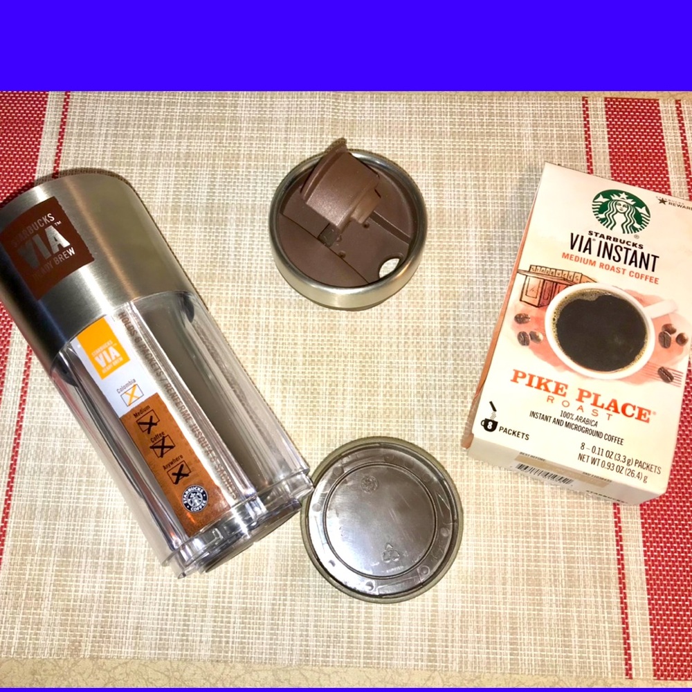 Starbucks VIA Ready Brew Set